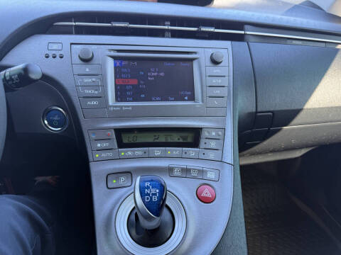 2013 Toyota Prius Three