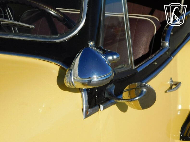 1949 Willys Jeepster