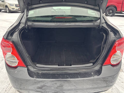 2016 Chevrolet Sonic LT Auto