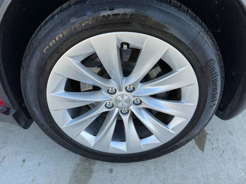 2019 Tesla Model X Long Range