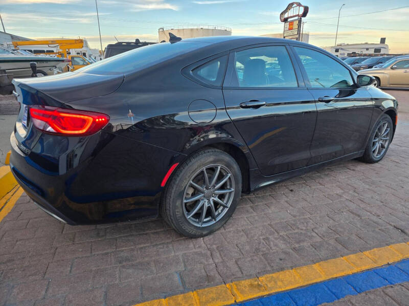 2015 Chrysler 200 S