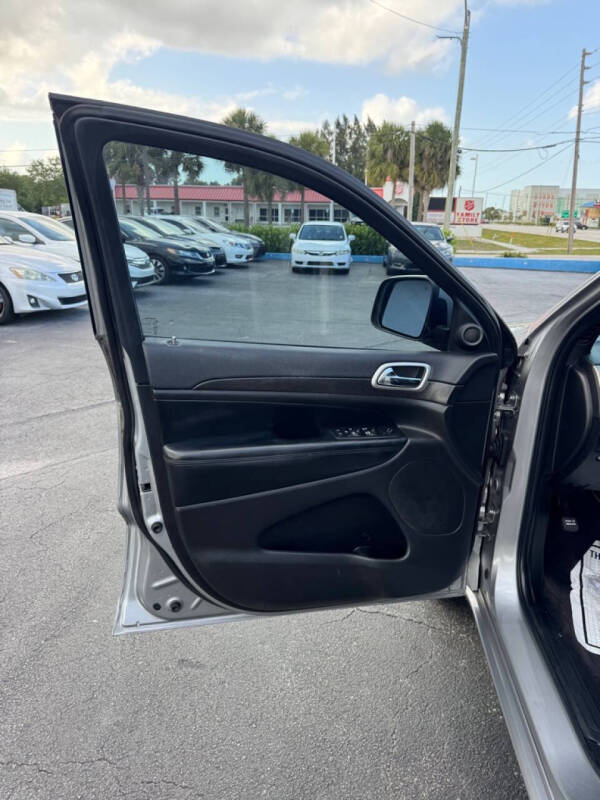 2017 Jeep Grand Cherokee Altitude