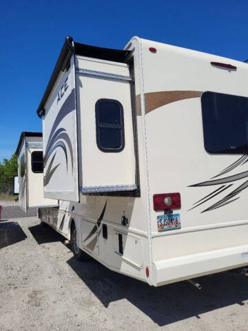 2019 Thor Motor Coach Ace 33.1