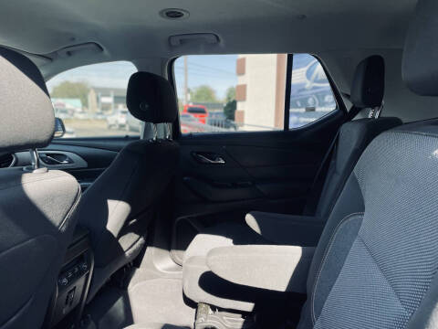 2018 Chevrolet Traverse LT Cloth