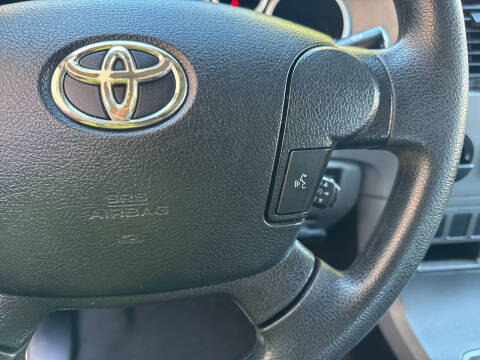 2012 Toyota Tundra Grade