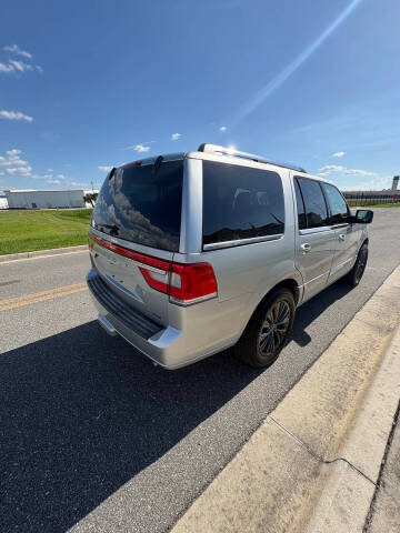 2016 Lincoln Navigator Select