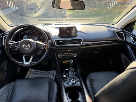 2018 Mazda MAZDA3 Grand Touring