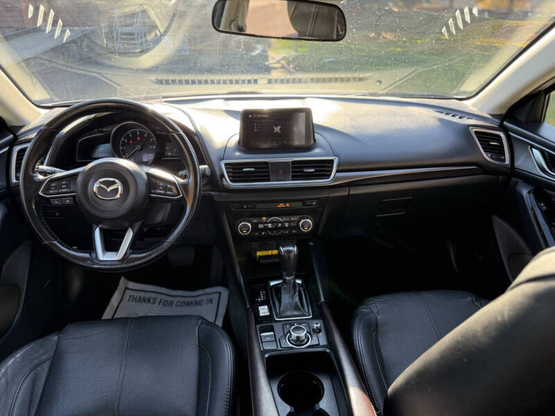 2018 Mazda MAZDA3 Grand Touring