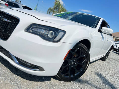 2019 Chrysler 300 S