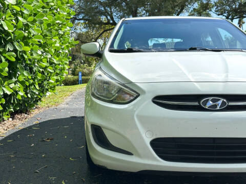 2015 Hyundai Accent GS