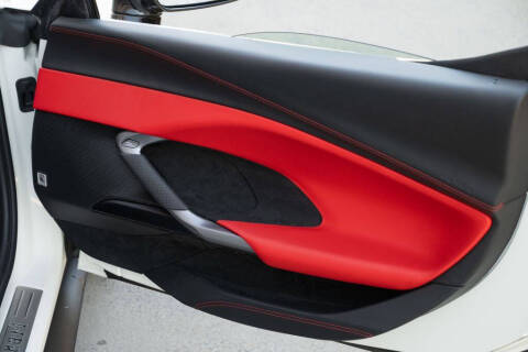 2024 Ferrari 296 GTS