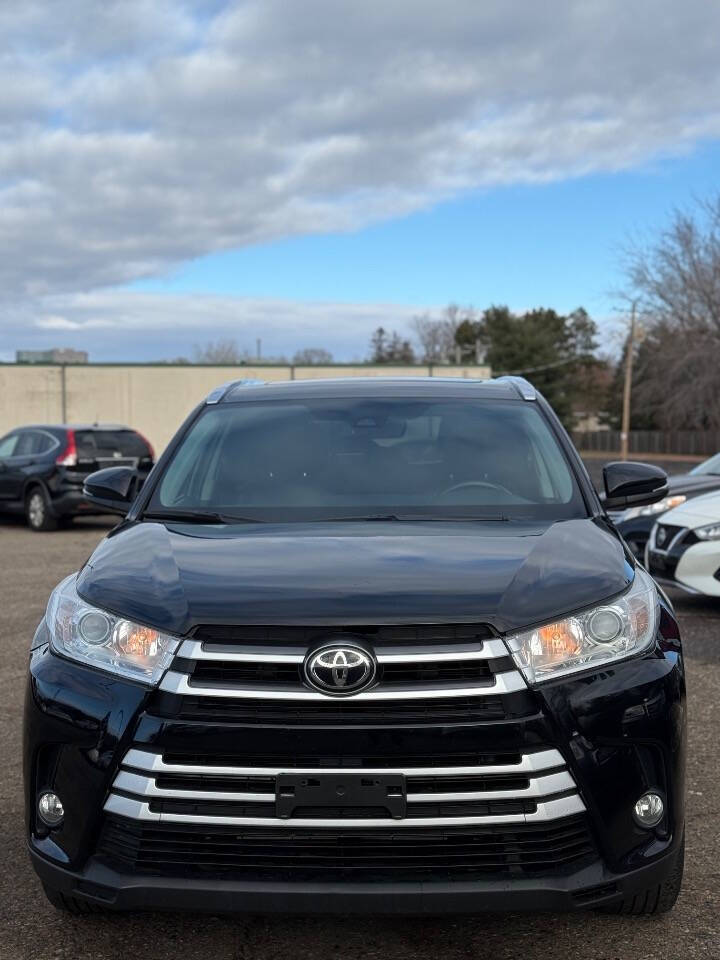 2019 Toyota Highlander for sale at Summit Auto in Blaine, MN