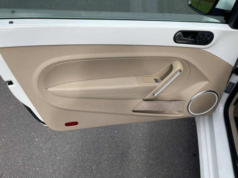 2013 Volkswagen Beetle