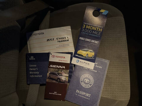 2007 Toyota Sienna CE 7-Passenger