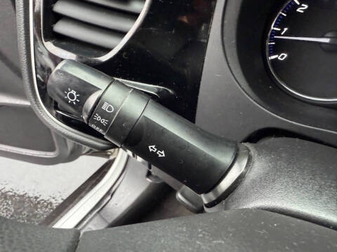 2020 Mitsubishi Outlander ES