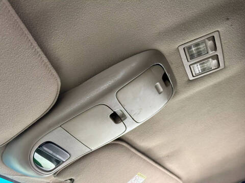 2002 Ford E-Series E-350 SD XLT