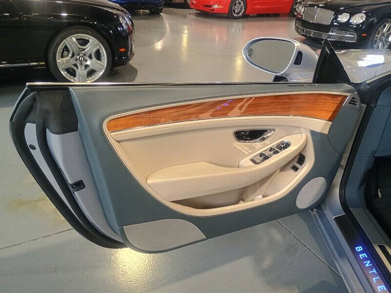 2020 Bentley Continental 23