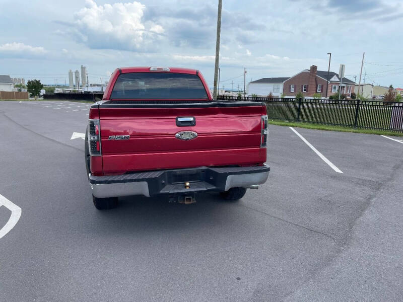 2009 Ford F-150 XLT photo 8