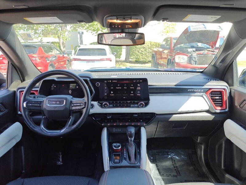 2023 GMC Canyon AT4X