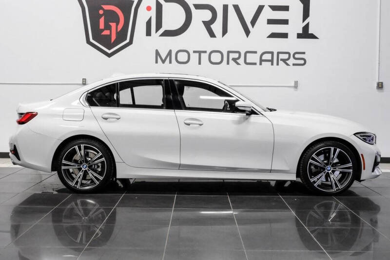 2020 BMW 3 Series 330i