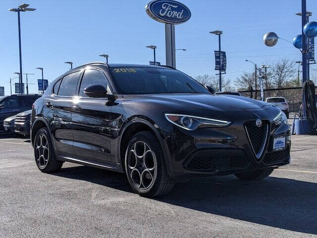 2018 Alfa Romeo Stelvio Sport