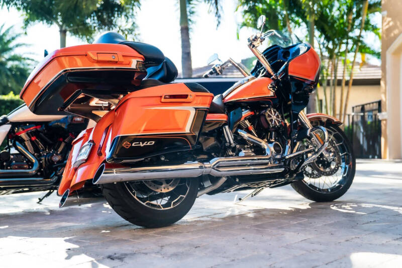 2022 Harley-Davidson FLTRXSE CVO Road Glide