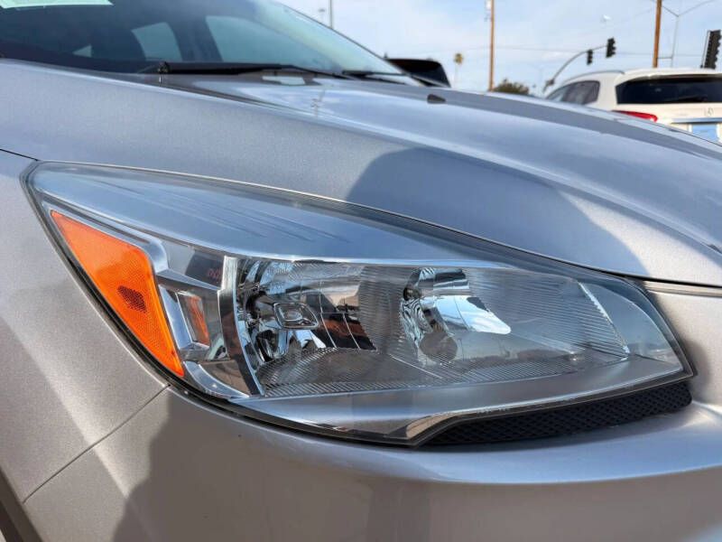 2015 Ford Escape S