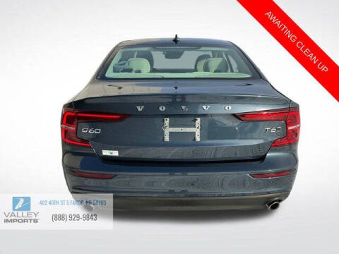 2020 Volvo S60 T6 Momentum