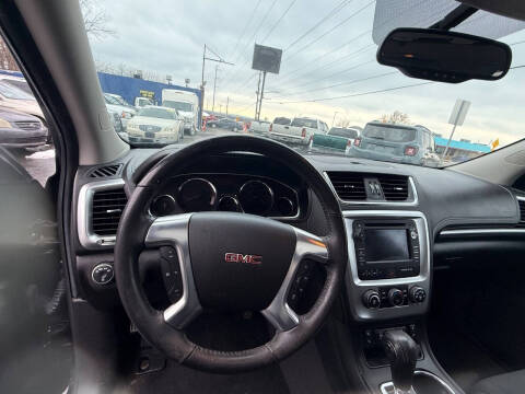 2016 GMC Acadia SLE-2
