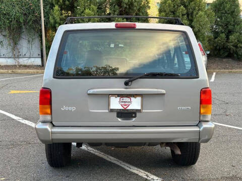 2000 Jeep Cherokee Classic