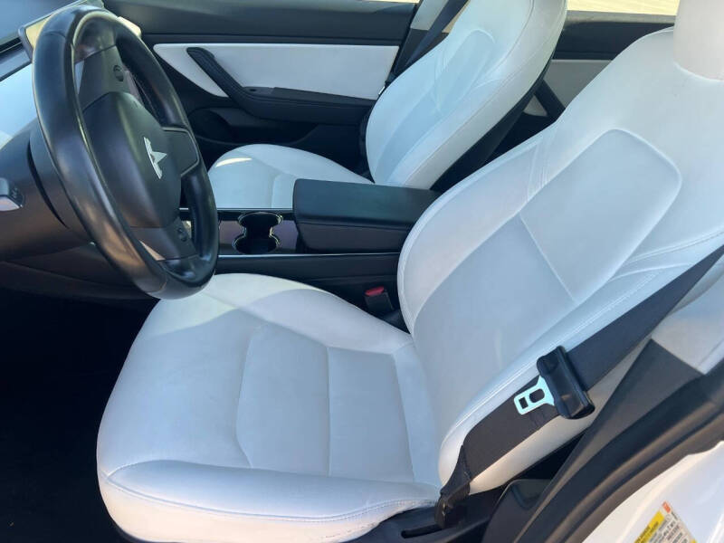 2018 Tesla Model 3 Mid Range