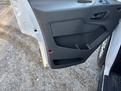 2023 Ford Transit 350 XLT