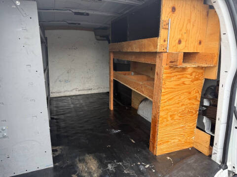 2021 Chevrolet Express 2500