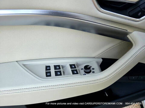 2021 Audi e-tron quattro Premium