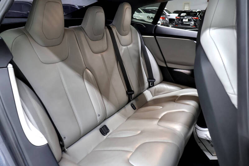 2016 Tesla Model S 75