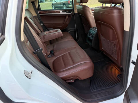 2013 Volkswagen Touareg TDI Lux