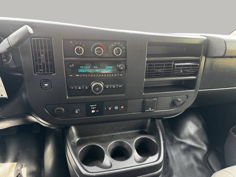2016 Chevrolet Express 2500