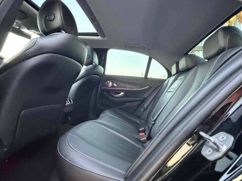 2018 Mercedes-Benz E-Class E 300