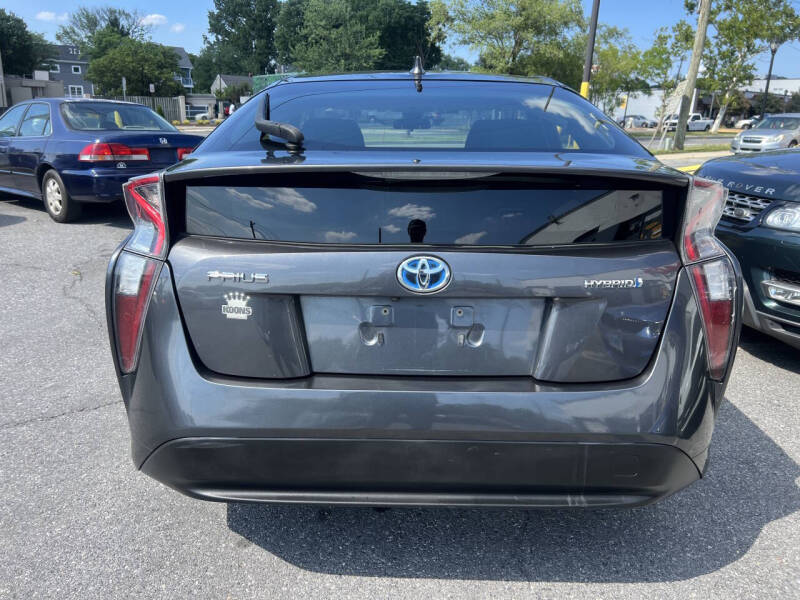 2017 Toyota Prius Two