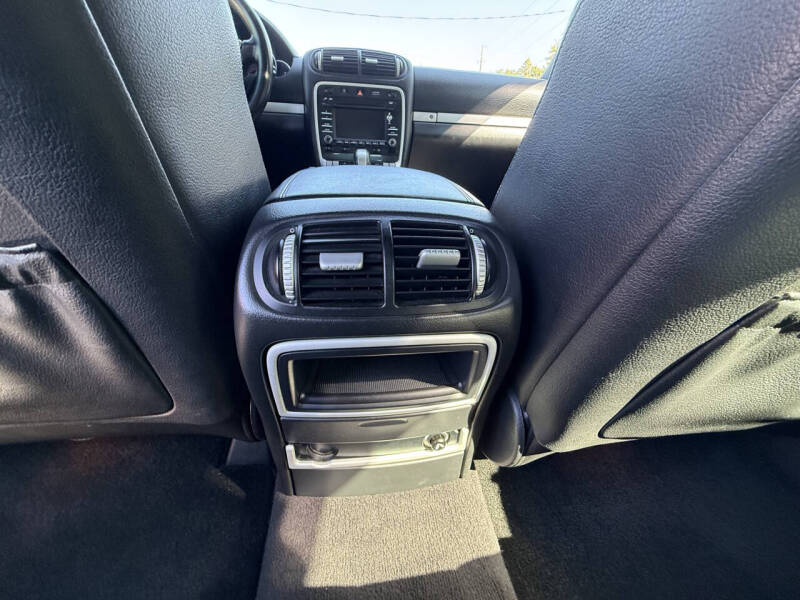 2009 Porsche Cayenne GTS Tiptronic