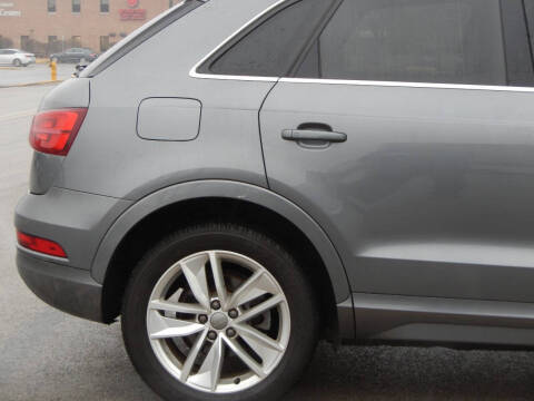 2016 Audi Q3 2.0T quattro Premium Plus