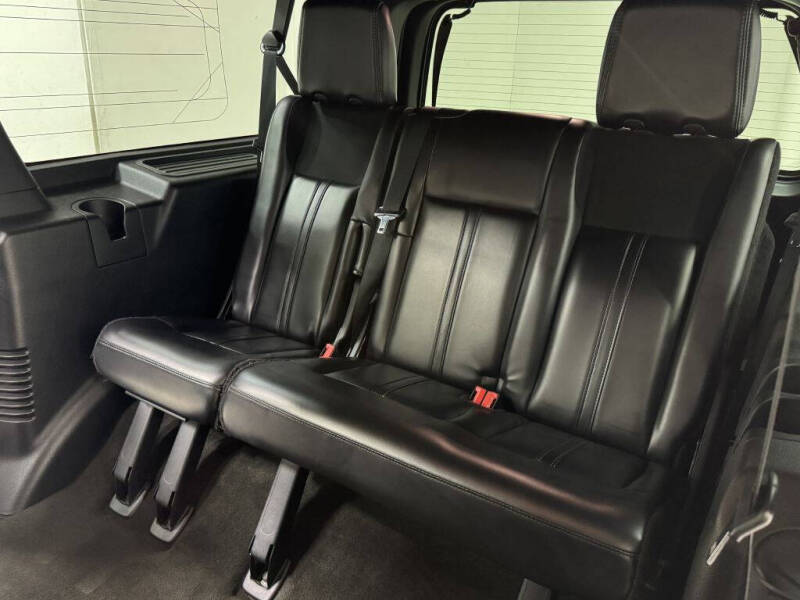 2017 Lincoln Navigator L Select