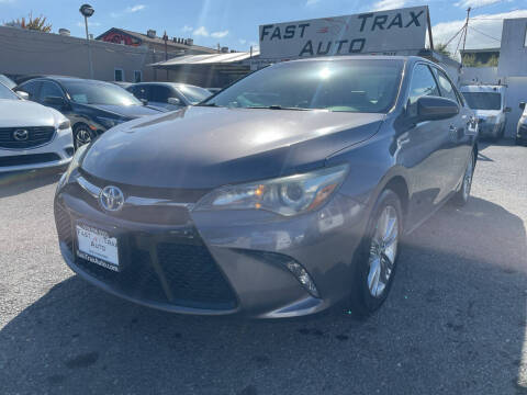 2015 Toyota Camry Hybrid SE