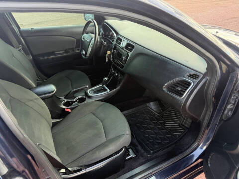 2012 Chrysler 200 Touring