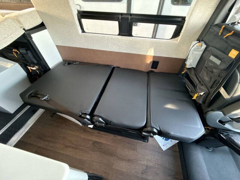 2024 Mercedes-Benz Sprinter