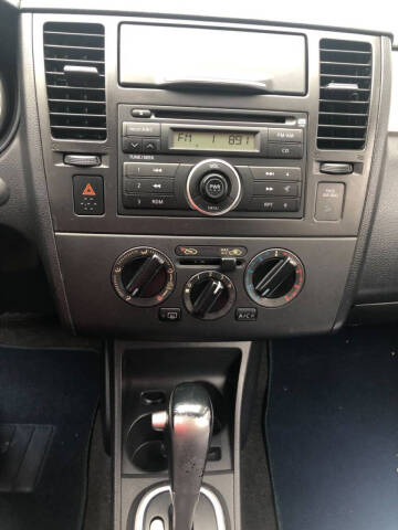 2007 Nissan Versa 1.8 S