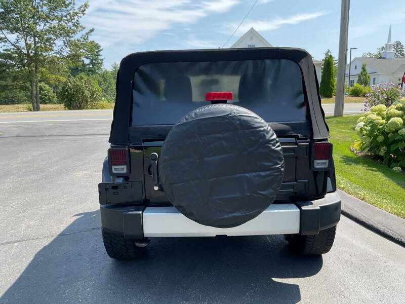 2013 Jeep Wrangler Sahara