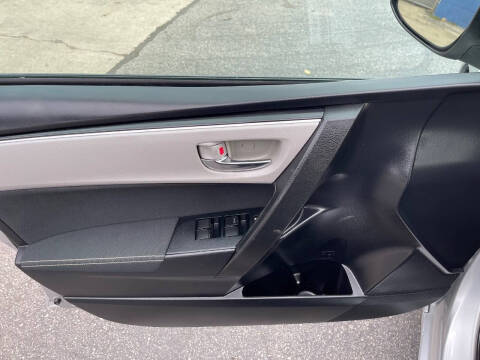 2019 Toyota Corolla LE