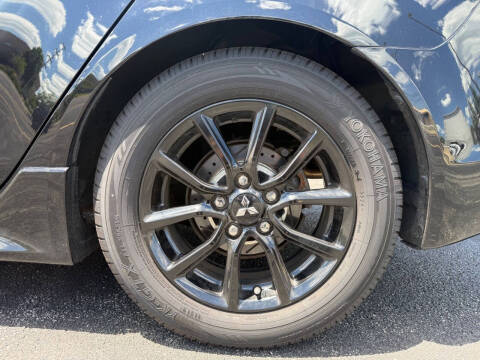 2017 Mitsubishi Lancer LE