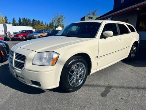 2005 Dodge Magnum for sale at Wild West Cars & Trucks in Seattle WA